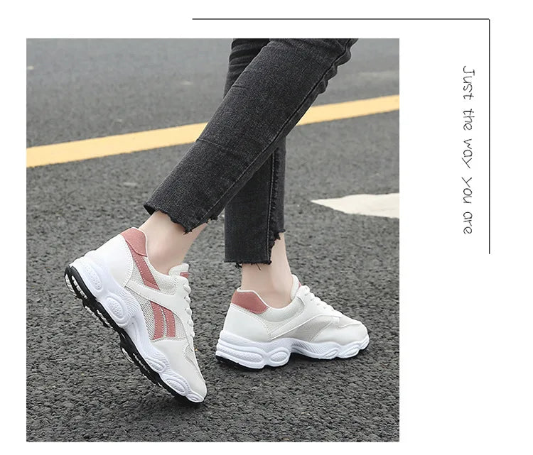 Breathable Sports Shoes Female Students Wild Track Shoes Fitness Net Women Shoes Vogue Table Tennis Shoes Sneakers