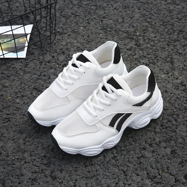 Breathable Sports Shoes Female Students Wild Track Shoes Fitness Net Women Shoes Vogue Table Tennis Shoes Sneakers